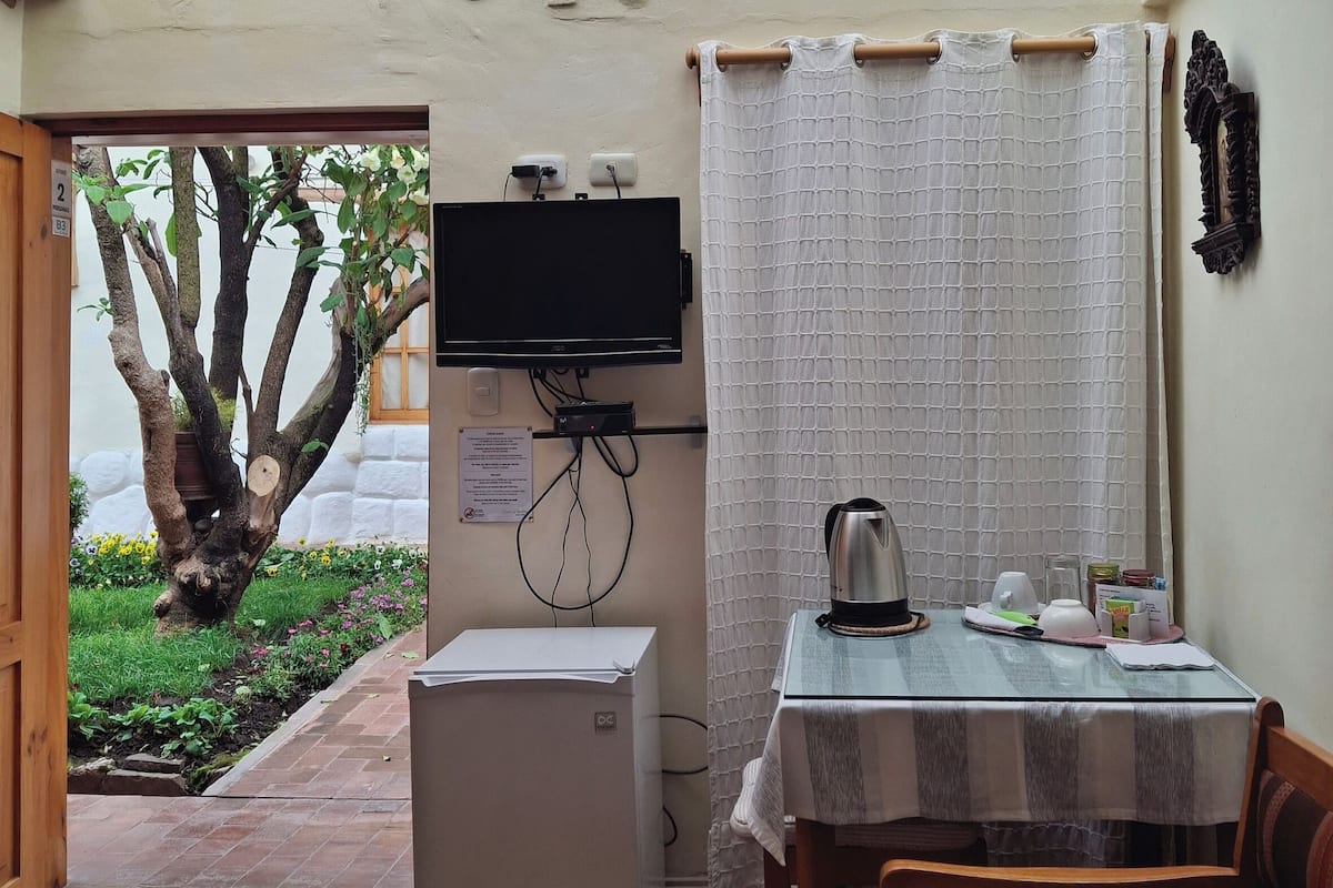 Superior Single Room | 1 bedroom, down duvets, free WiFi, bed sheets