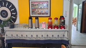 Desayuno continental incluido todos los días 