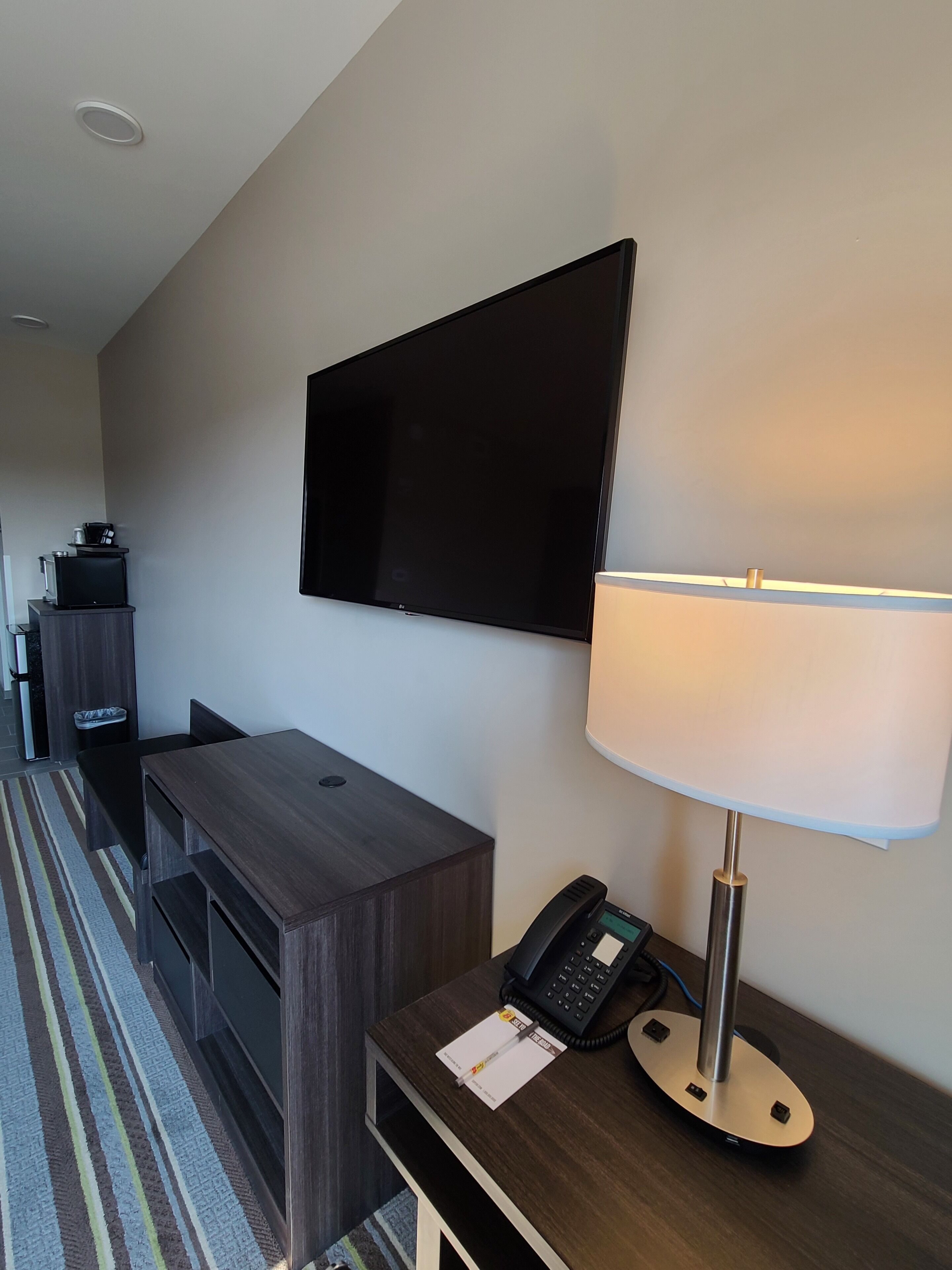 room, 1 king bed, non smoking | blackout curtains, iron/ironing board, free cots/infant beds