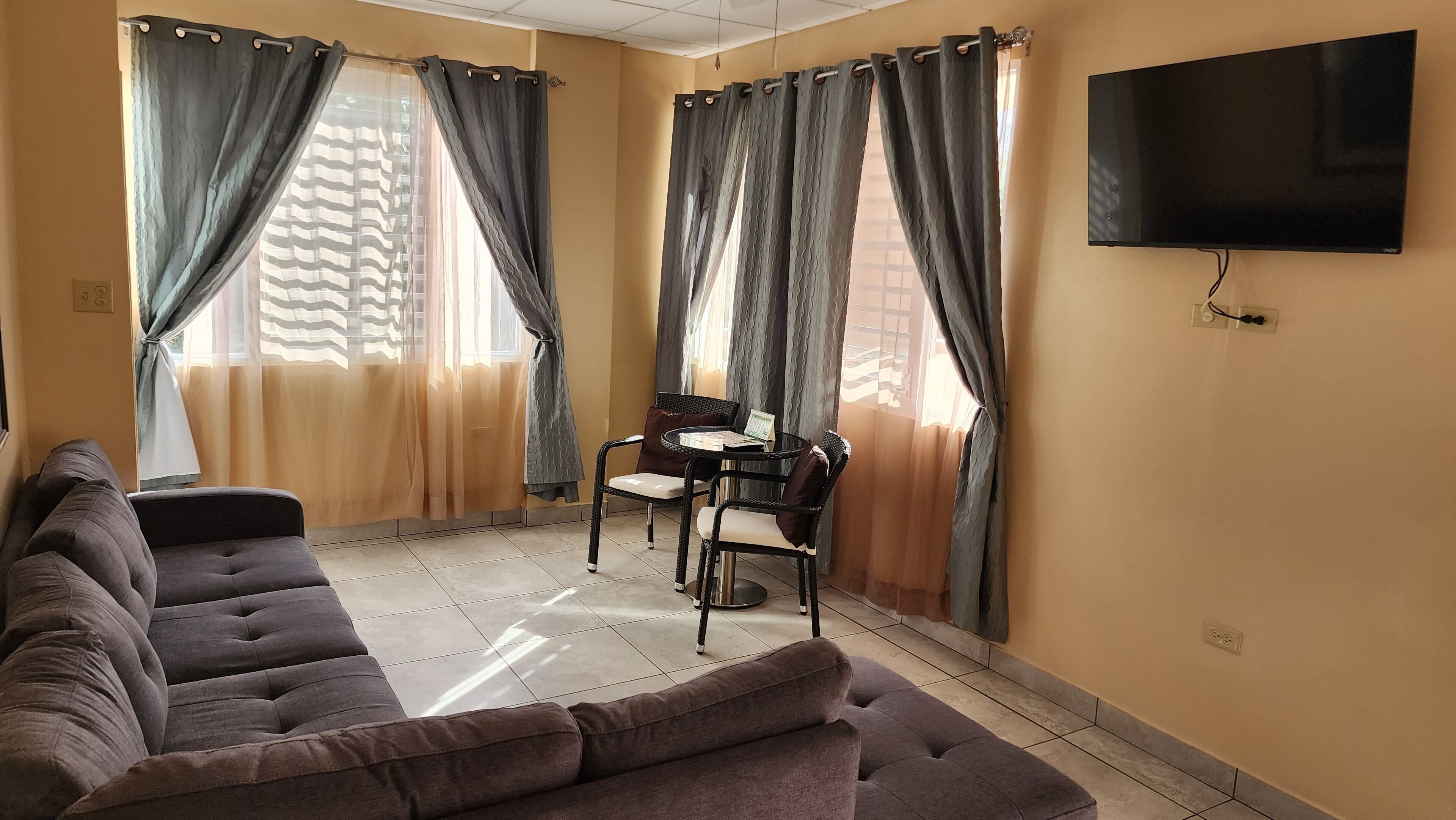 Premier Suite | Living area | LED TV