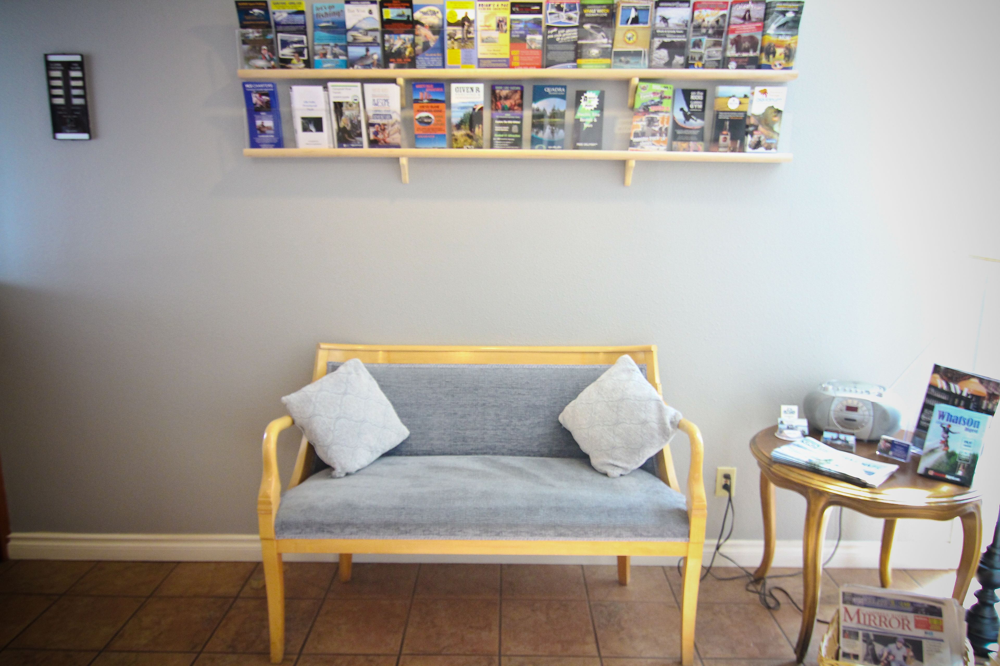 2 bedrooms, pillow-top beds, free wifi, bed sheets