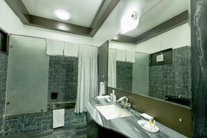Free toiletries, hair dryer - 66 Residency - A Boutique Hotel (Jaipur)