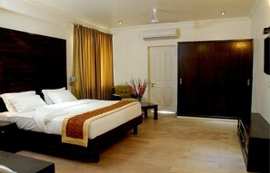 Superior Room | Living room