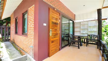 Standard Bungalow with Double Bed | Tallelokero huoneessa, ilmaiset vauvansängyt, ilmainen Wi-Fi