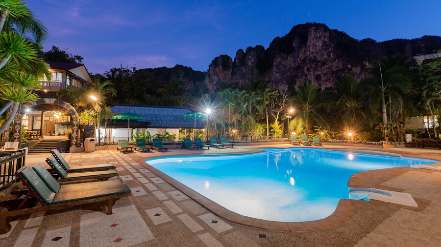 Green View Village Resort