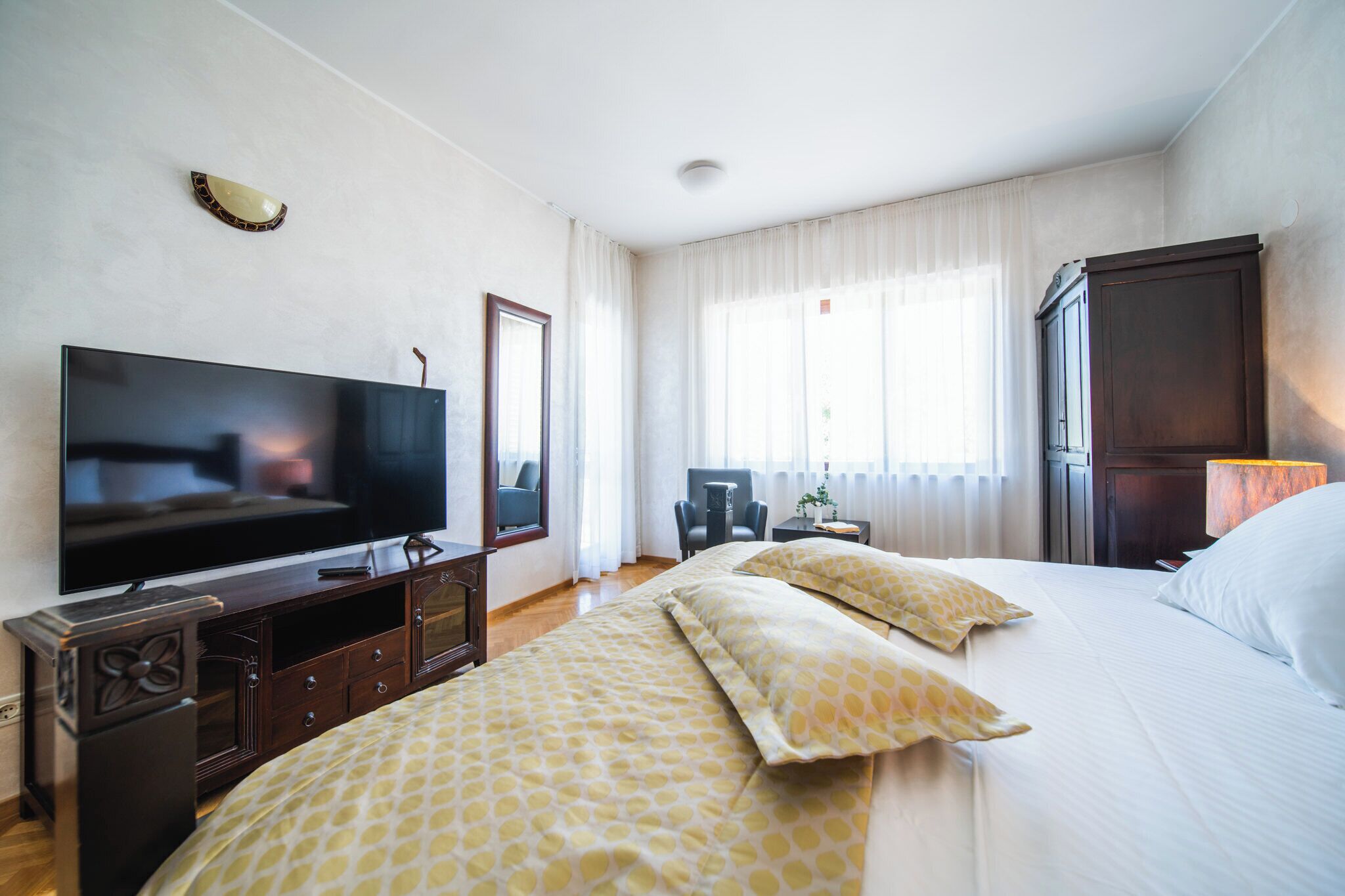 Photo - City Beach Villa with Pool and Sea View