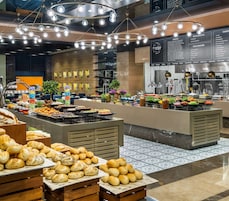 Daily buffet breakfast for a fee