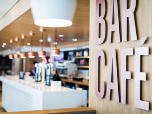 Bar (in der Unterkunft)