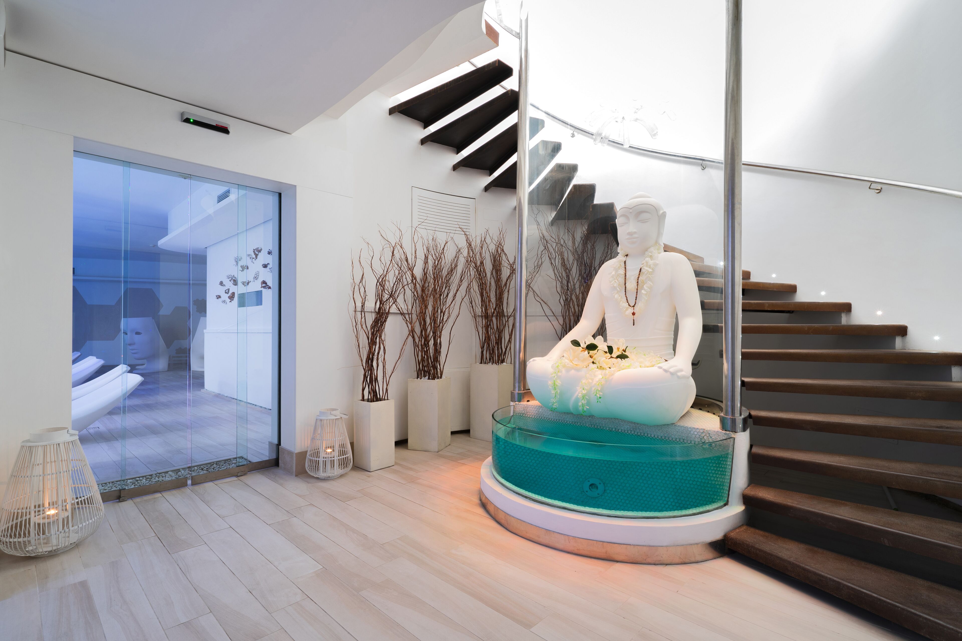 couples treatment room(s), sauna, hot tub, steam room