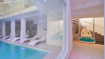 Salas de tratamientos para parejas, sauna, bañera de hidromasaje