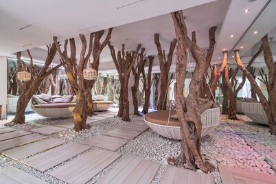 Victoria Palace Hotel & Zen Wellness