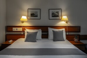 Classic Room | Minibar, in-room safe, desk, free cribs/infant beds - Forest Park Hotel (Platres)