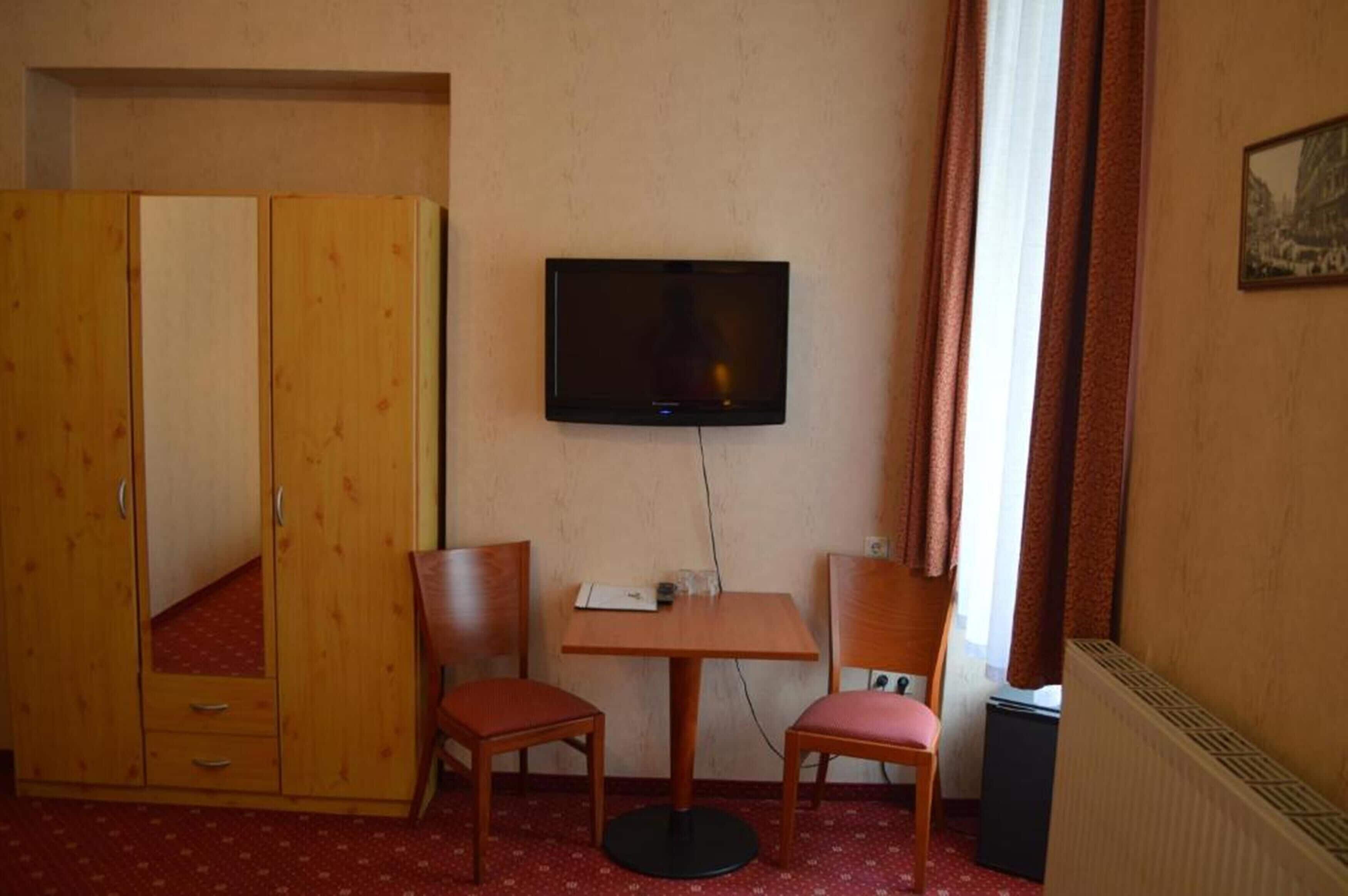 Photo - Hotel Pension Walzerstadt