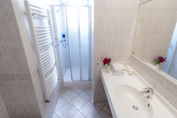 Double Room | Room amenity