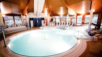 Piscine couverte