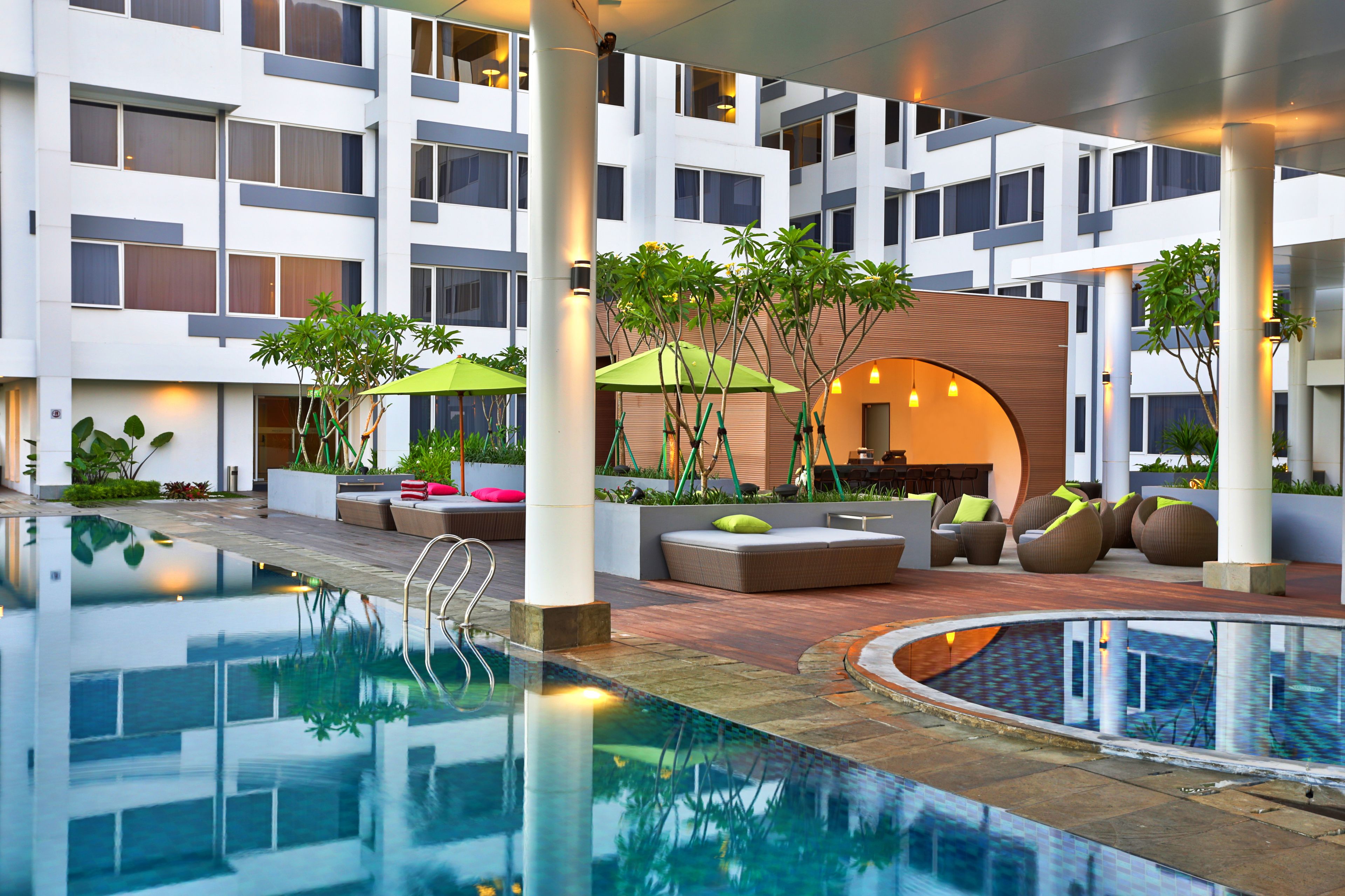 outdoor pool, pool loungers