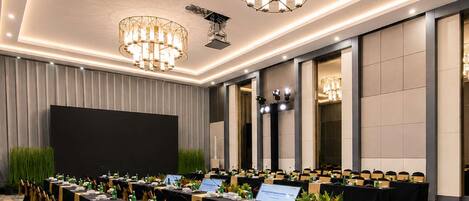 Meeting facility