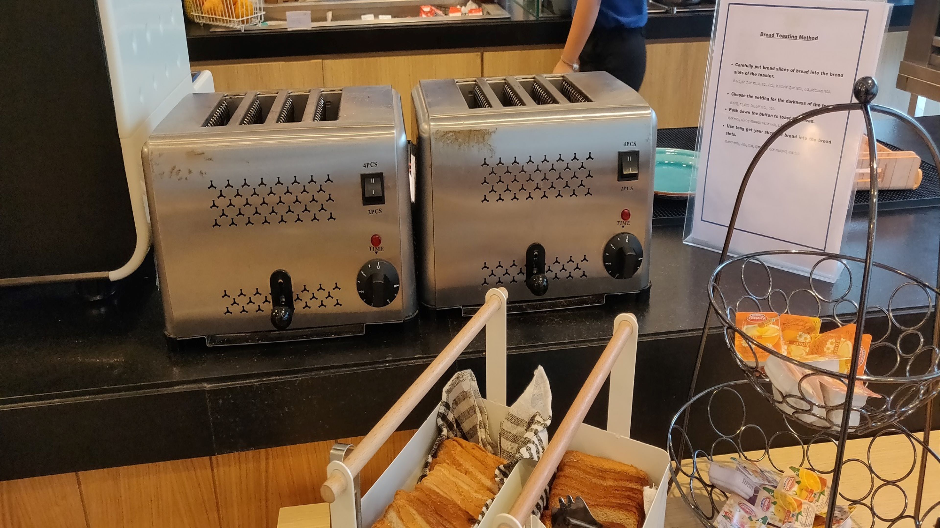 朝食ビュッフェ