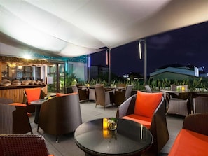 Lobby lounge - Grand Livio Hotel (Kuta)