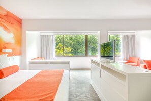 Ropa de cama de alta calidad y minibar 