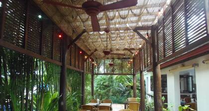 Duangjai Resort