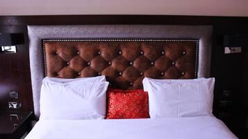 Habitación doble clásica | Escritorio, insonorización, tabla de planchar con plancha y wifi gratis