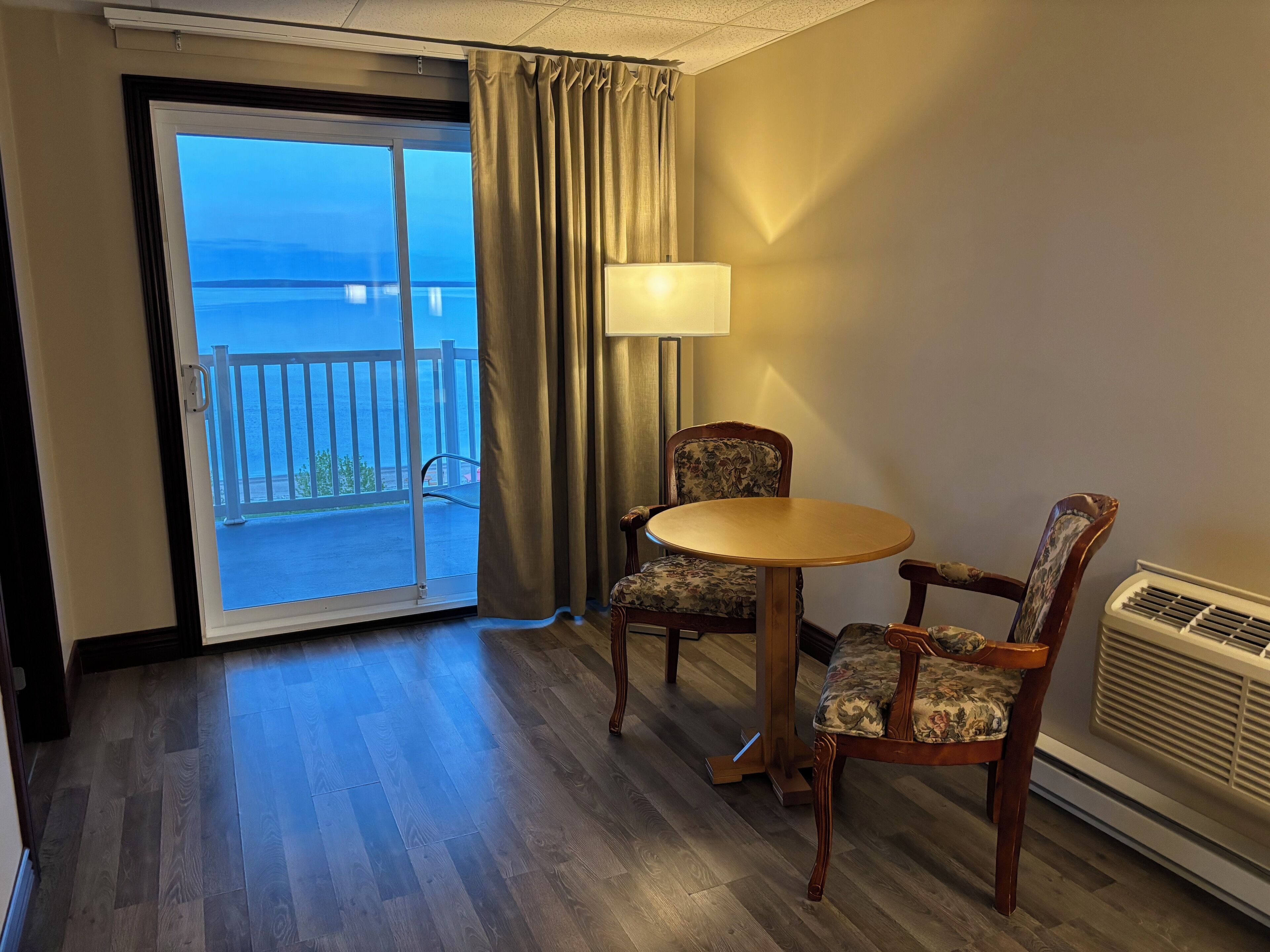 Premium bedding, desk, free WiFi, bed sheets