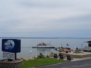 View from property - Motel Belvédère (Saint-Simeon)