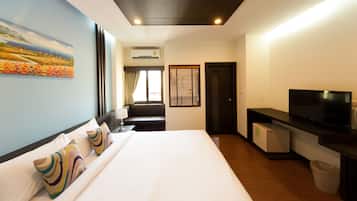 Standard Double Room | In-room safe, desk, rollaway beds, free WiFi