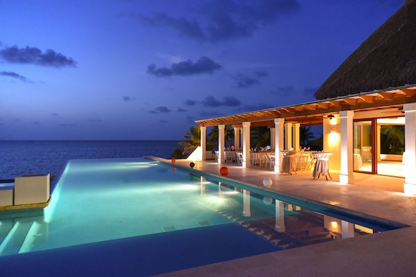 2 outdoor pools, pool umbrellas, sun loungers