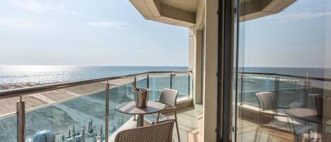 Standard Double Room | Terrace/patio