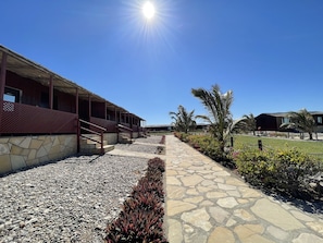 Basic Double or Twin Room, 1 Katil Ratu (Queen) | Teres/patio