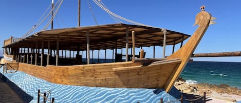 Aperto a colazione, pranzo e cena