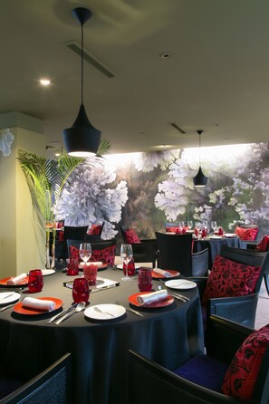 Restaurant - Nine Plus Hot Spring (Taipei)