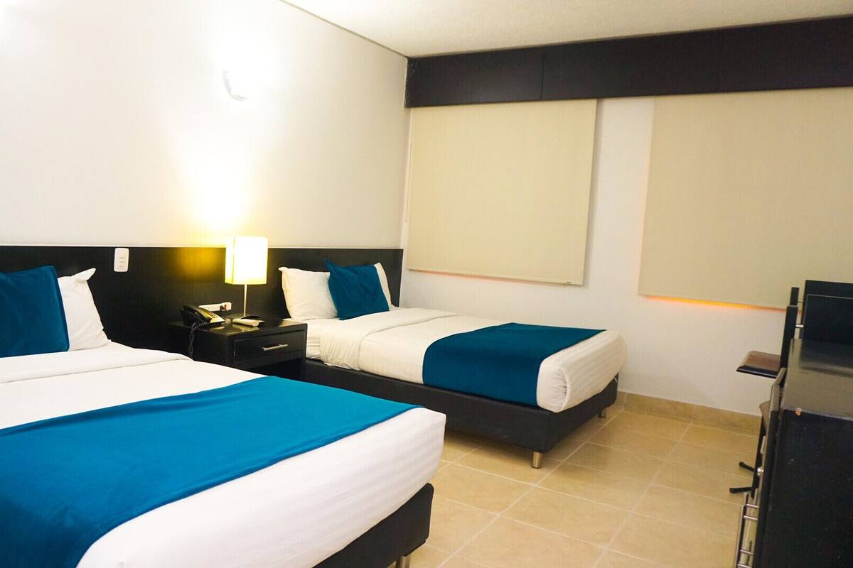 Luxe beddengoed, donsdekens, een minibar, een kluis op de kamer