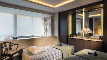 Hot tub, steam room, body treatments, hydrotherapy, aromatherapy