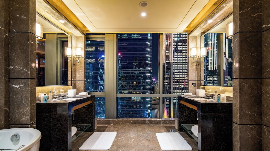 Four Seasons Hotel Shenzhen