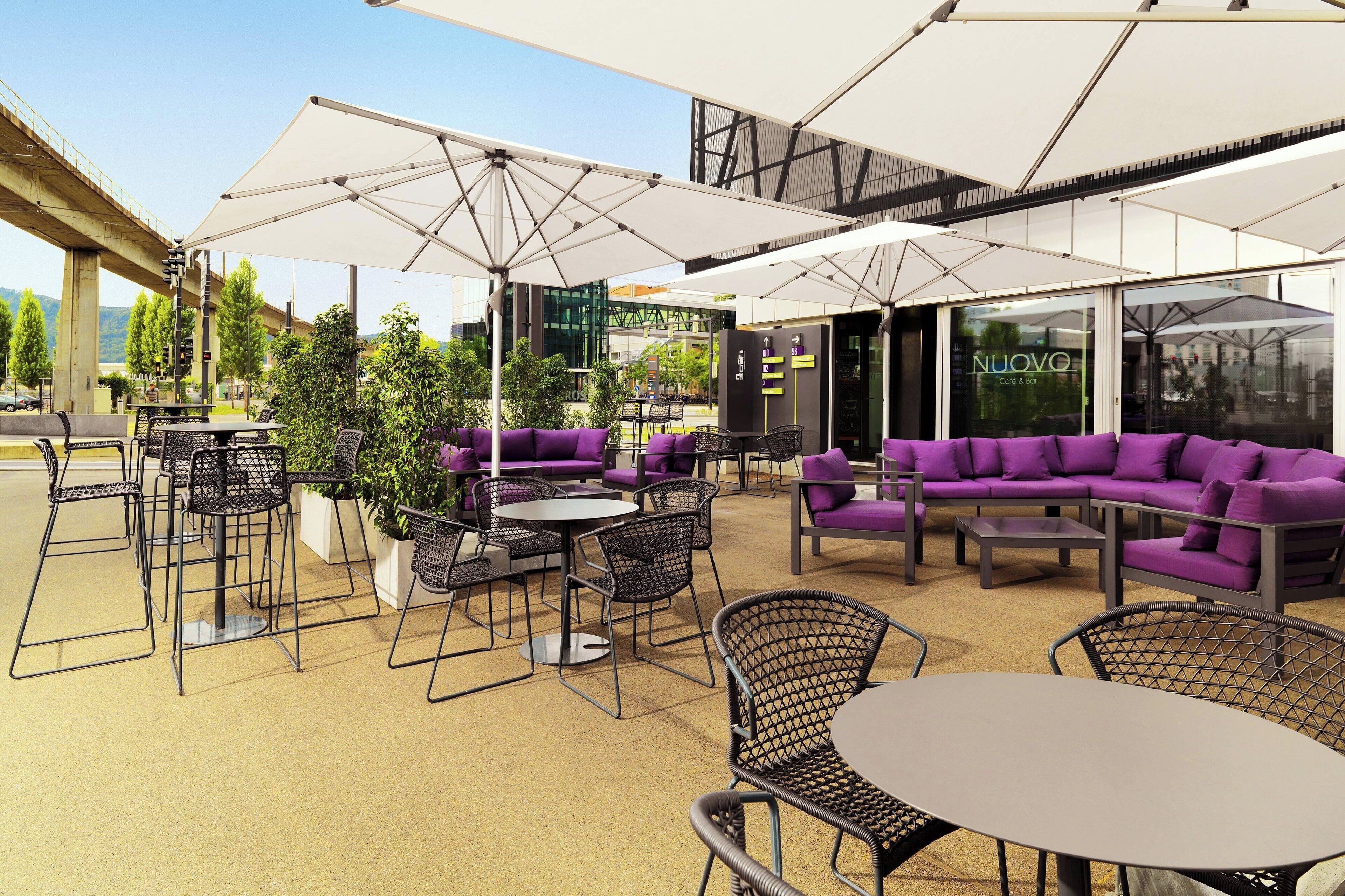 breakfast, lunch, dinner served; al fresco dining