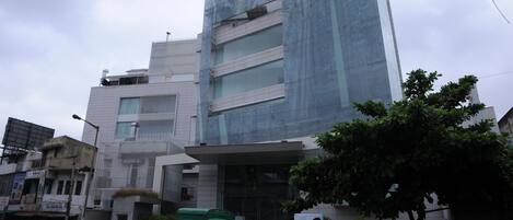 Bagian depan properti