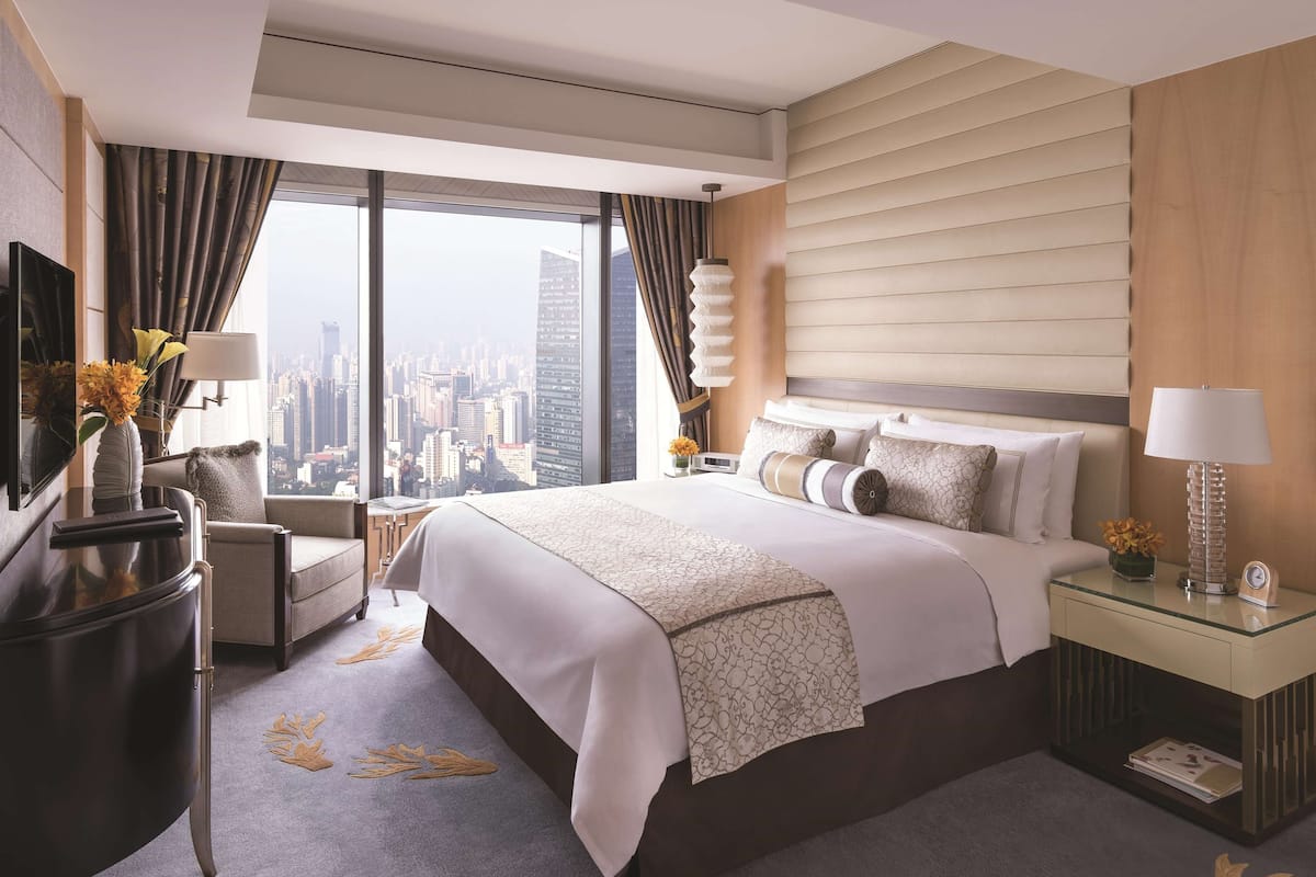 Coffres-forts dans les chambres, bureau, rideaux occultants