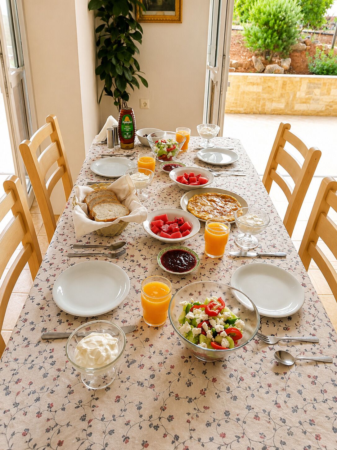 Petit déjeuner préparé sur commande servi tous les jours en supplément