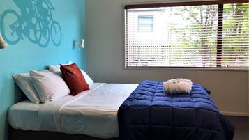 WiFi, bed sheets