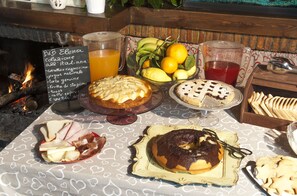 Petit déjeuner buffet compris tous les jours