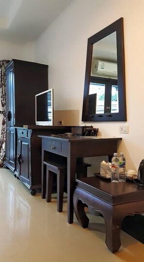 Deluxe Room | Free WiFi