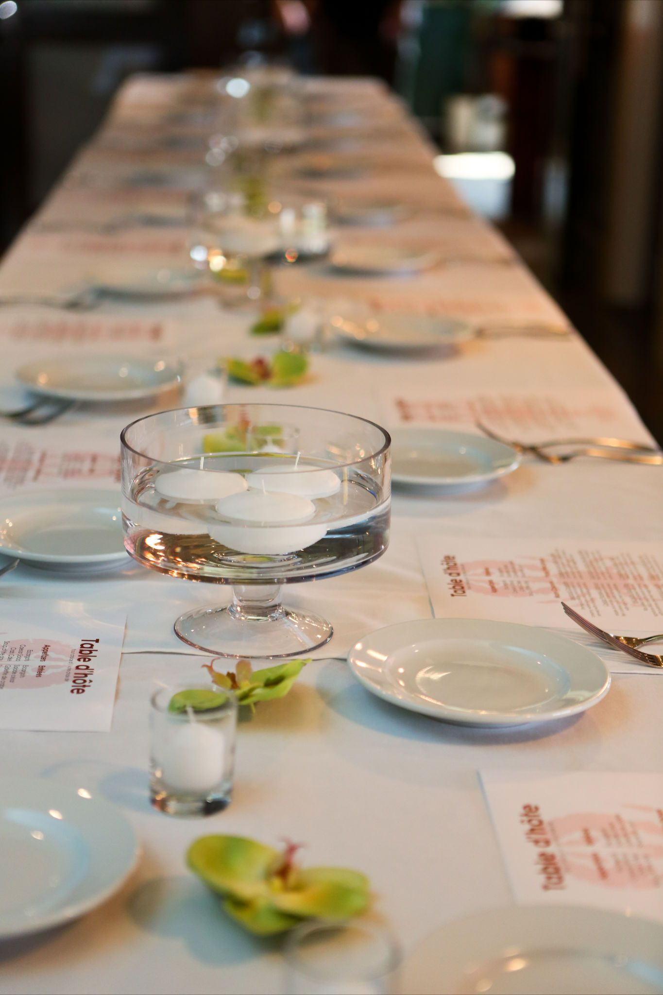 lunch, dinner served; seafood, al fresco dining