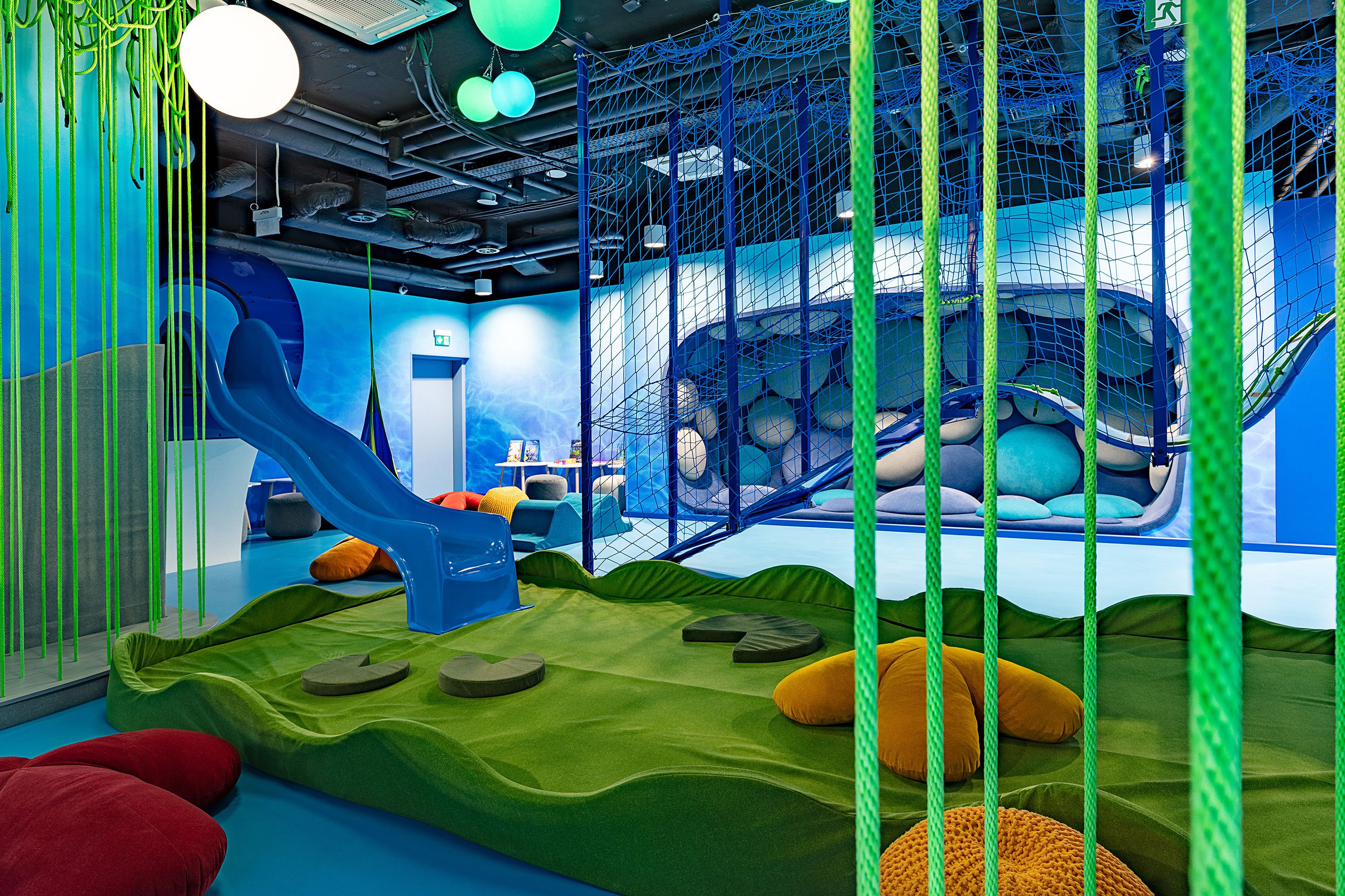 children’s play area – indoor