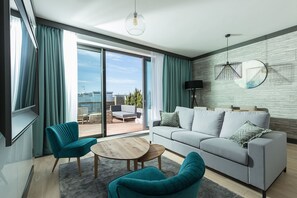 Apartment (West) | In-room safe, blackout drapes, soundproofing, iron/ironing board - Gwiazda Morza Resort SPA&SPORT (Wladyslawowo)