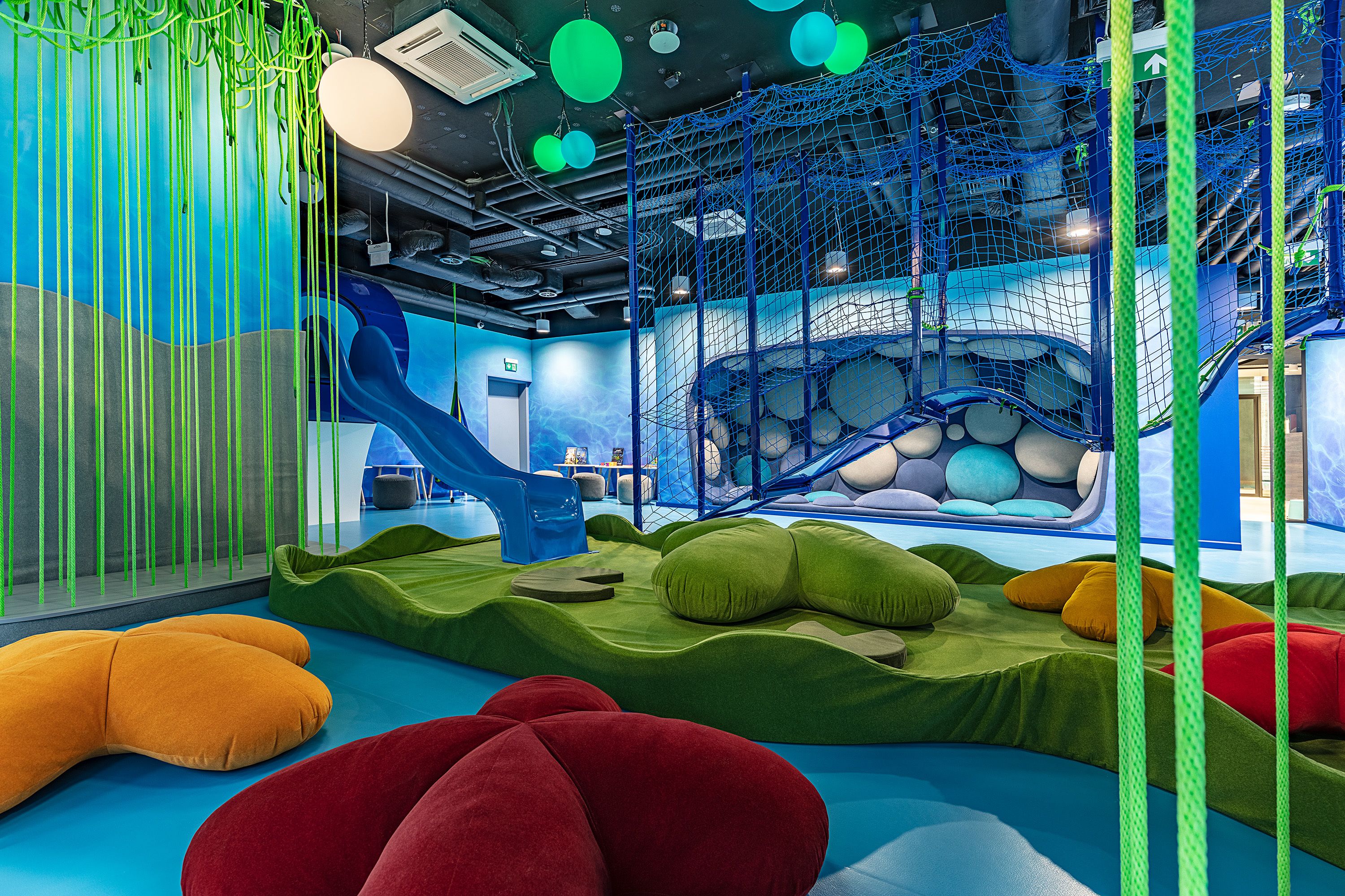 children’s play area – indoor