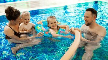 3 indoor pools, seasonal outdoor pool, sun loungers