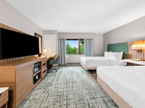 Premium bedding, in-room safe, desk, blackout curtains - Hampton Inn & Suites Lake Placid (Lake Placid)